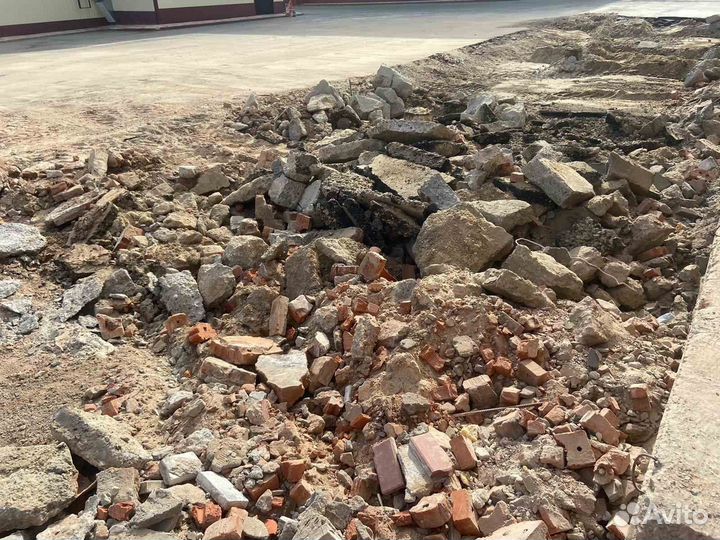 Приму грунт, бой кирпича, бетона