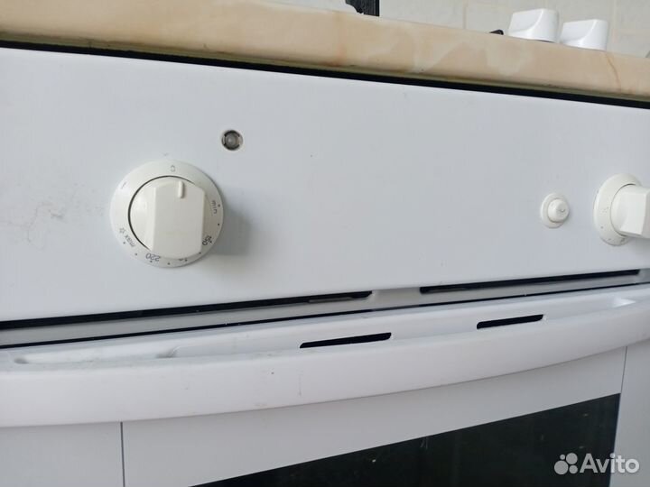 Газовый духовой шкаф + варочная поверхность