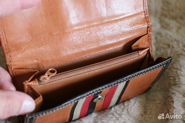 Портмоне.Кожа