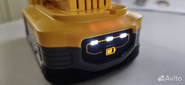 Аккумулятор Dewalt PowerStack 5AH