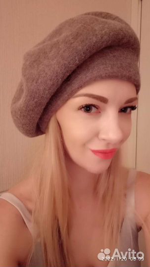 Берет женский новый