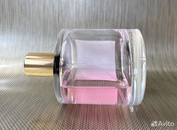 Pink Molecule Zarcoperfume, остаток во флаконе