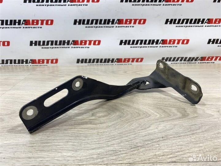 Петля капота правая Honda Accord 8 универсал