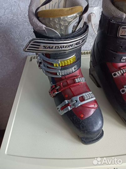 Горнолыжные ботинки 42