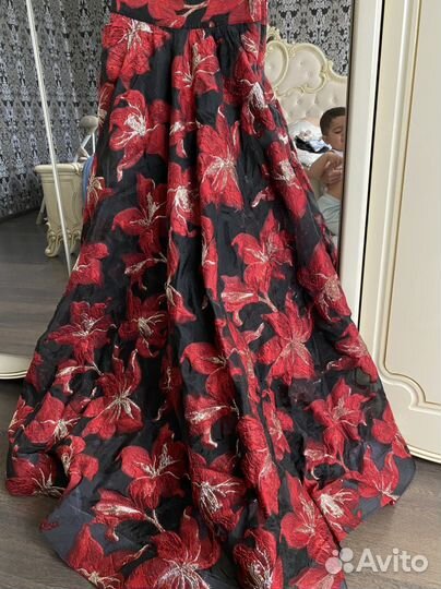 Юбка нарядная