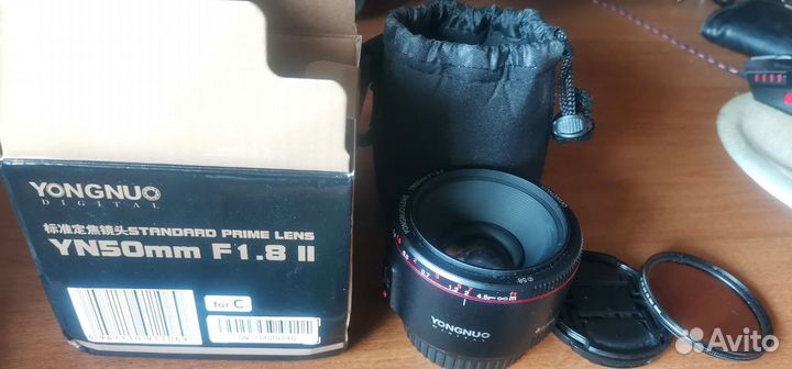 Объектив Yongnuo YN 50mm f/1.8 II Canon