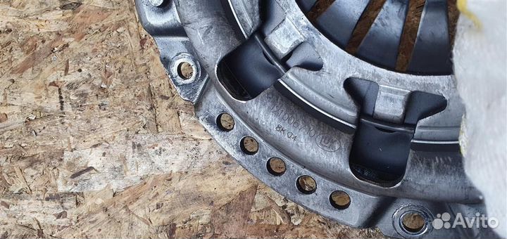 Комплект сцепления Opel Astra J 2010-2017