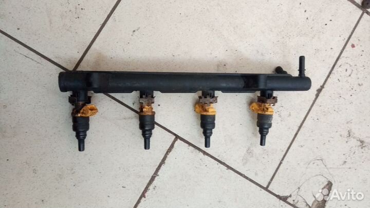 Форсунка топливная kia rio 1 spectra