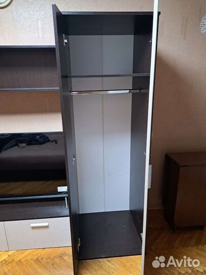 Стенка в гостинную
