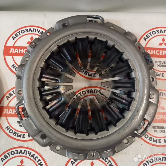 Комплект сцепления Mitsubishi PS 2.5 2008, L200