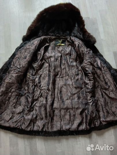 Шуба мутоновая 48 размер