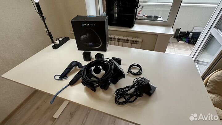 HTC Vive Pro 2, Full Kit, станции, контроллеры