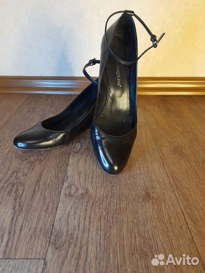 Туфли женские 38 р. carlo pazolini Нат. кожа