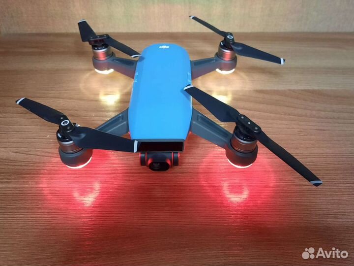 Квадрокоптер DJI Spark