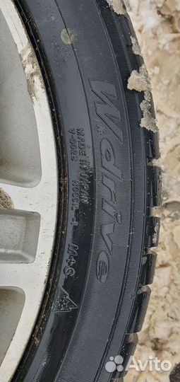 Yokohama W.Drive V902B 295/40 R21