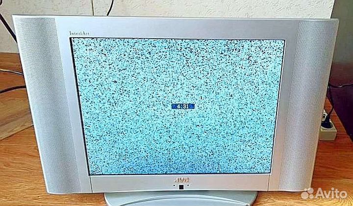Телевизор JVC