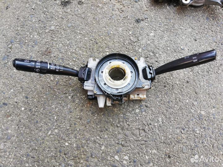 Включатель света и поворотников subaru