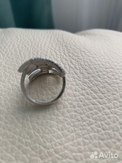 Серебряное кольцо