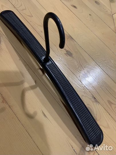 Вешалки плечики