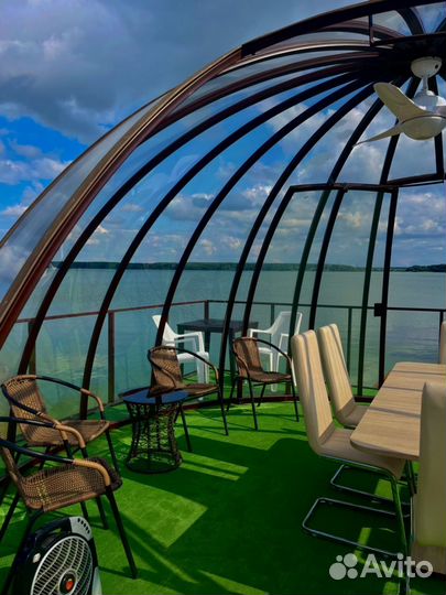 Беседка в форме купола над водой «Созвездие»