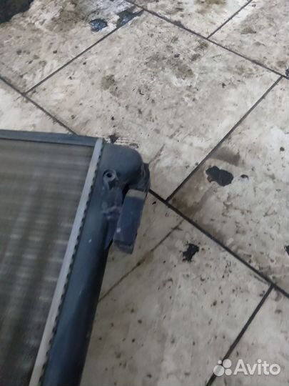 Радиатор охлаждения skoda octavia 2 b5