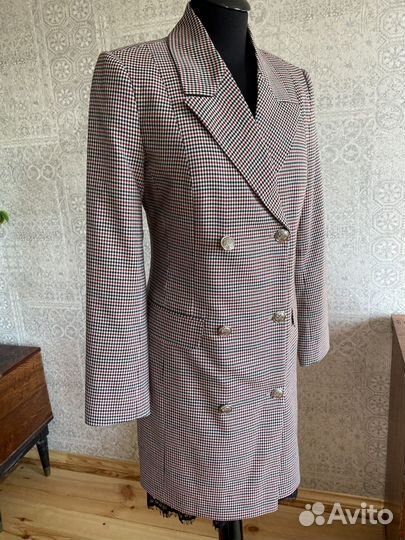 Костюм женский