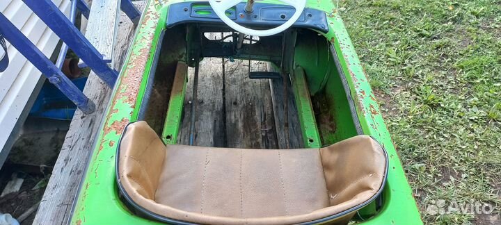 Педальная машинка СССР Москвич 2я серия