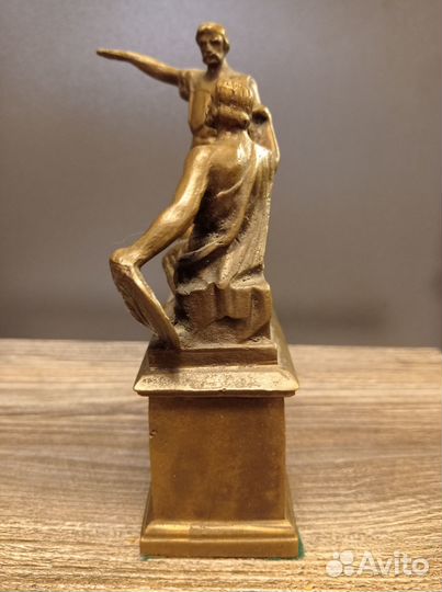 Бронзовая статуэтка Минин и Пожарский