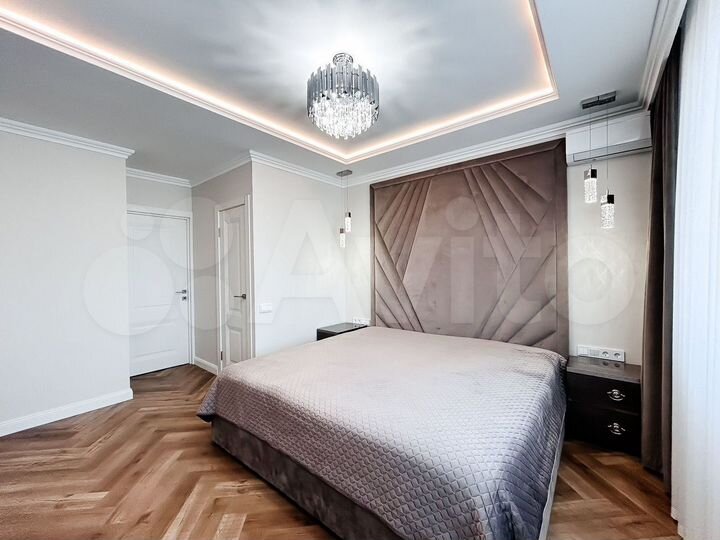 3-к. квартира, 80 м², 14/24 эт.