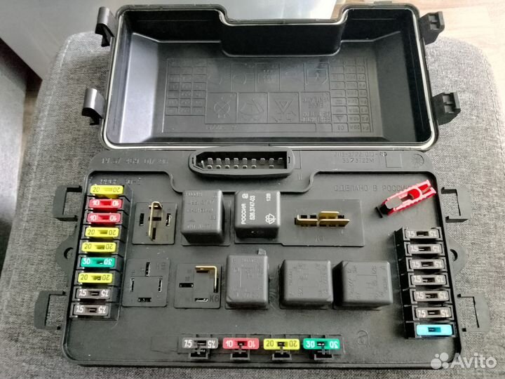 Блок предохранителей ваз 2115