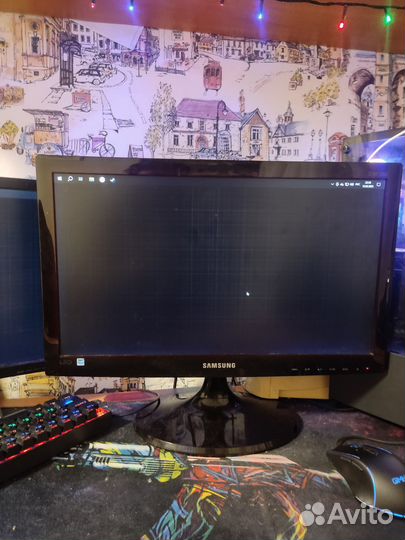 Монитор samsung