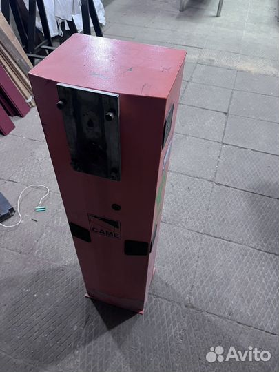 Механизм шлагбаума