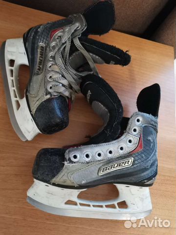 Детские хоккейные коньки bauer