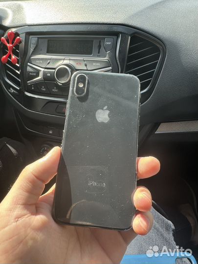 iPhone X, 256 ГБ