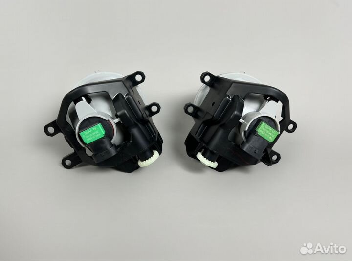 Туманки Toyota Noah 80 с 2018 dlaa TY1730 K2355