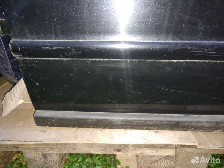 Дверь передняя правая Volkswagen Passat B5