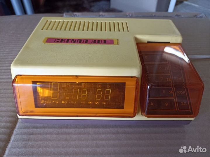 Электронные часы СССР Сигнал 201 и с газорязрядным