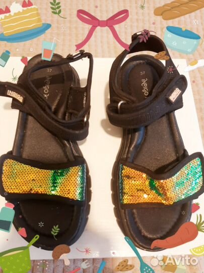 Сандалии для девочки
