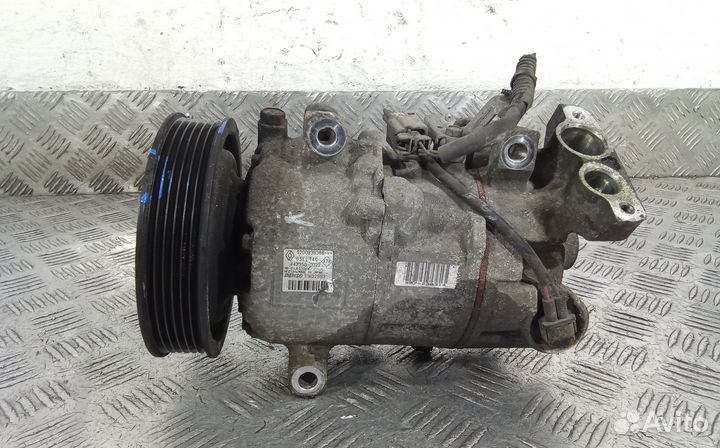 Компрессор системы кондиционирования Renault Megan