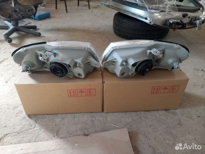 Hyundai accent фара левая правая фары