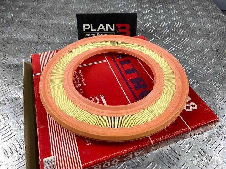 Фильтр воздушный двигателя Filtron Ap008