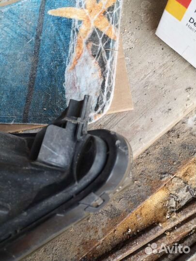 Фара Mitsubishi Outlander XL / Митсубиси Аутлэндер