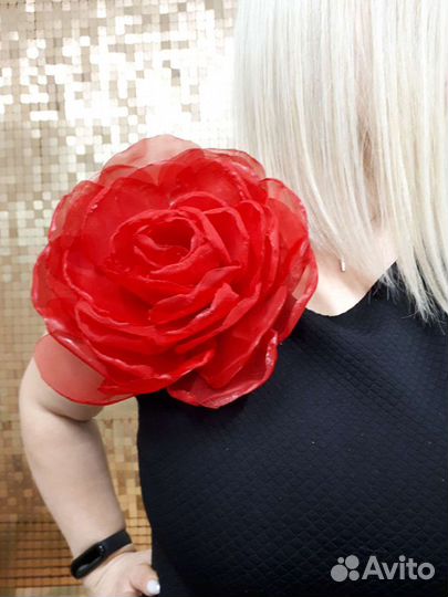 Украшения, броши, заколки