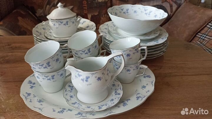 Набор столовой посуды на 6 персон