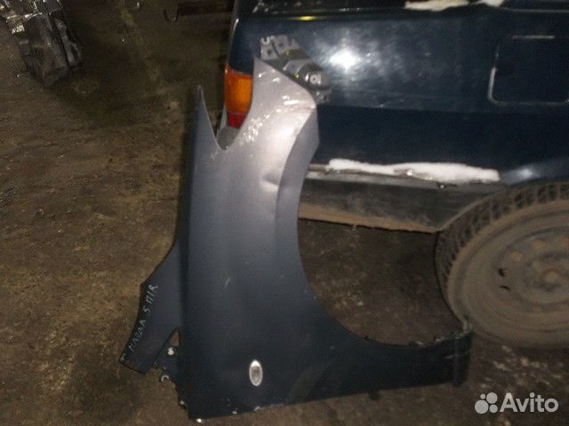 Крыло переднее правое Мазда 5 CR