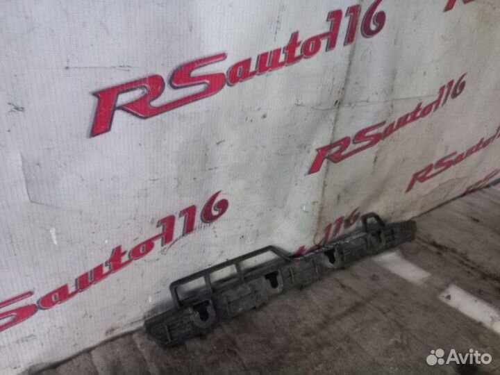 Кронштейн бампера задний правый Kia Rio 4