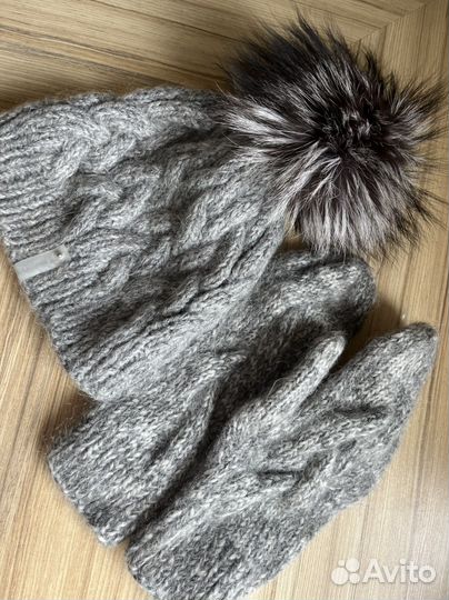 Шапка и варежки