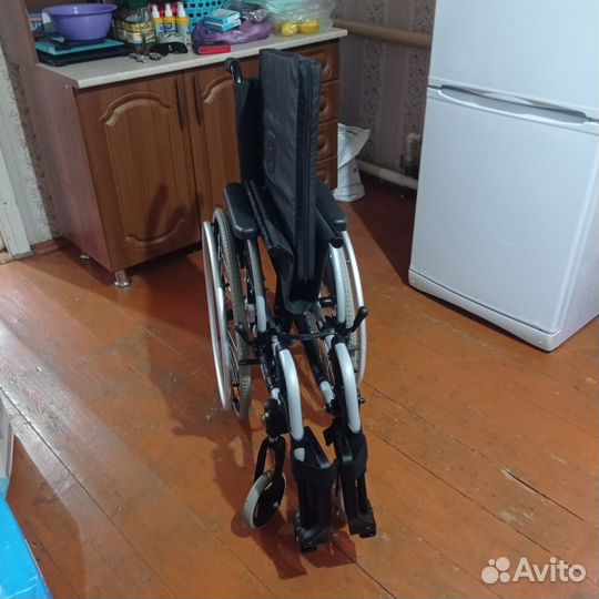 Коляска инвалидная