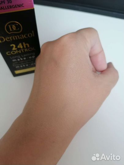 Маскирующий тональный крем Dermacol
