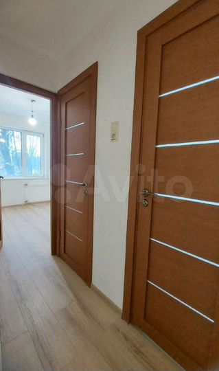 2-к. квартира, 52 м², 2/12 эт.
